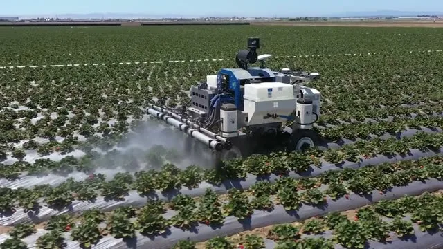 Amiga Max Smart + Conventional Spraying
